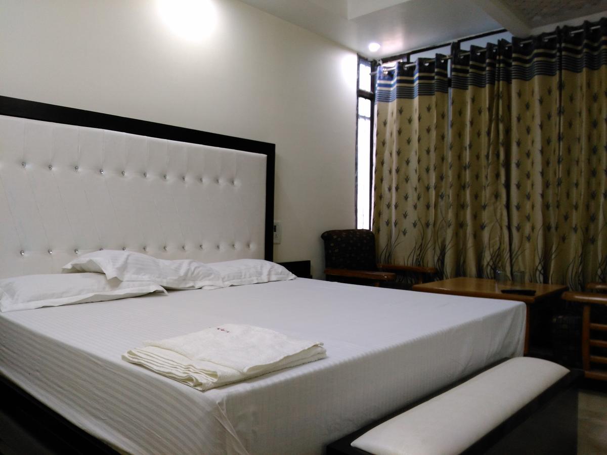 Hotel Platinum Plaza Rohtak Εξωτερικό φωτογραφία